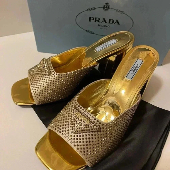 mule sandals with Gold Crystals - Picture 5 of 16